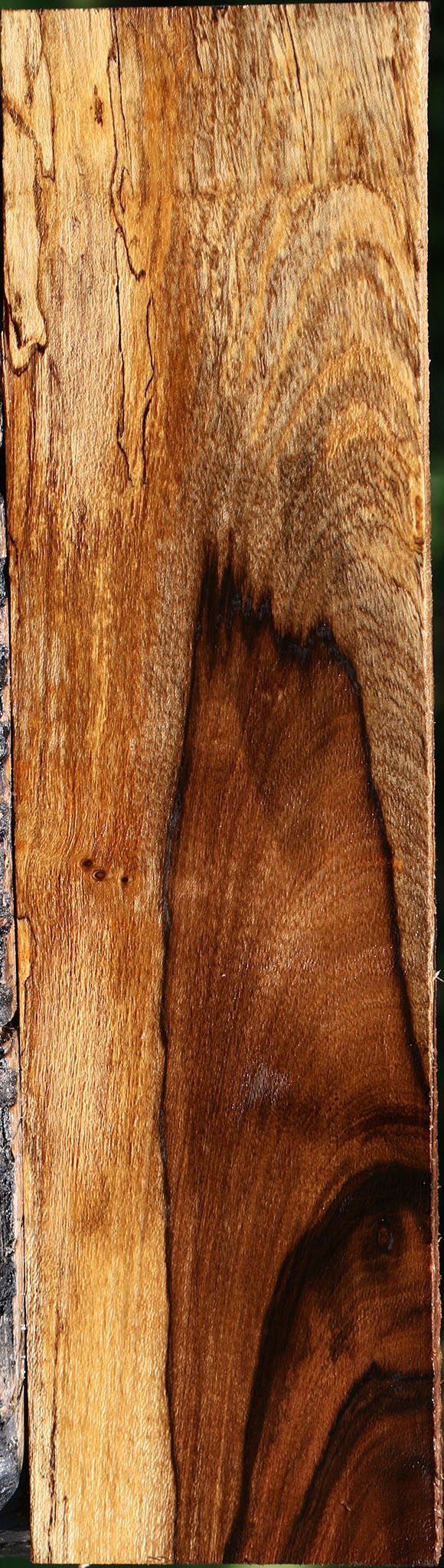 Figured Louro Preto Lumber