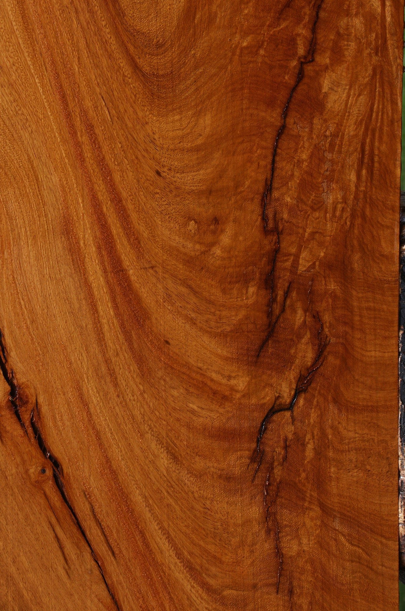 Extra Fancy Rustic Crotchwood Cerejeira Lumber