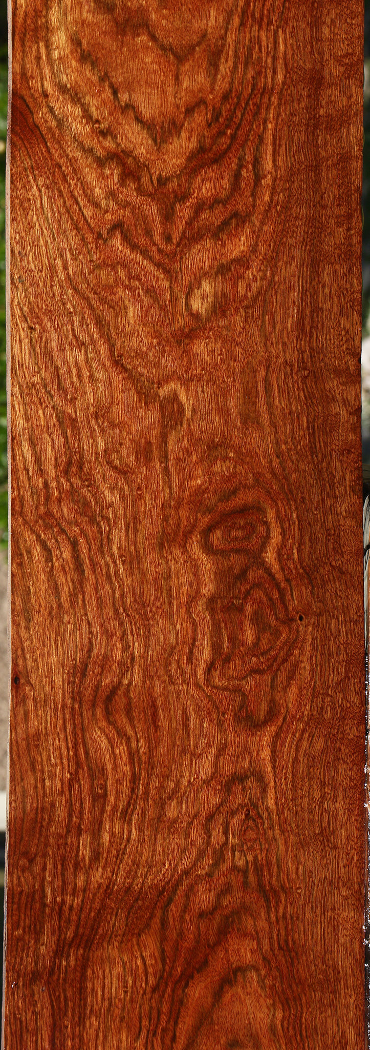Extra Fancy Chechen Micro Lumber