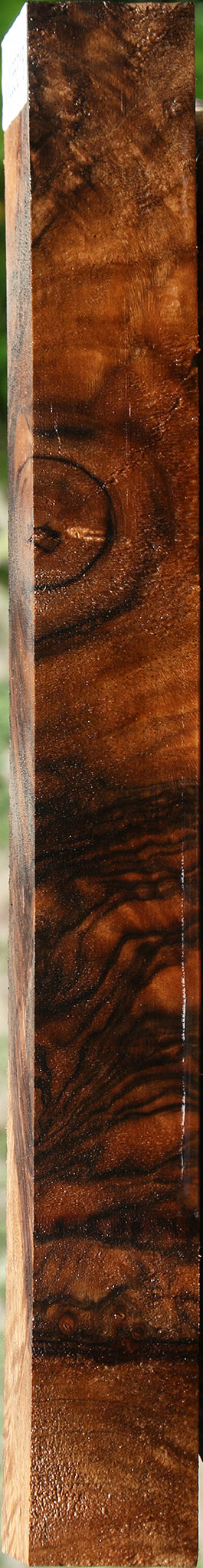 Exhibition English Walnut Lumber
