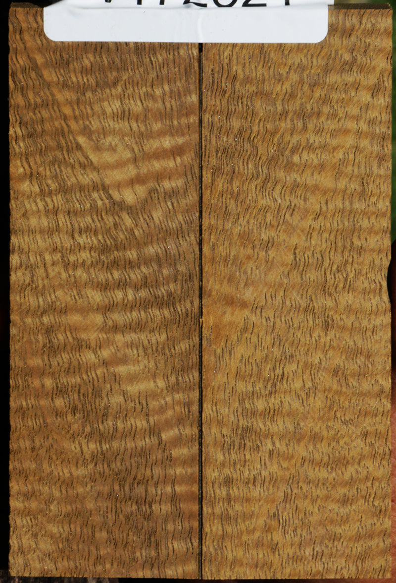 Figured Mirindiba Knife Scales