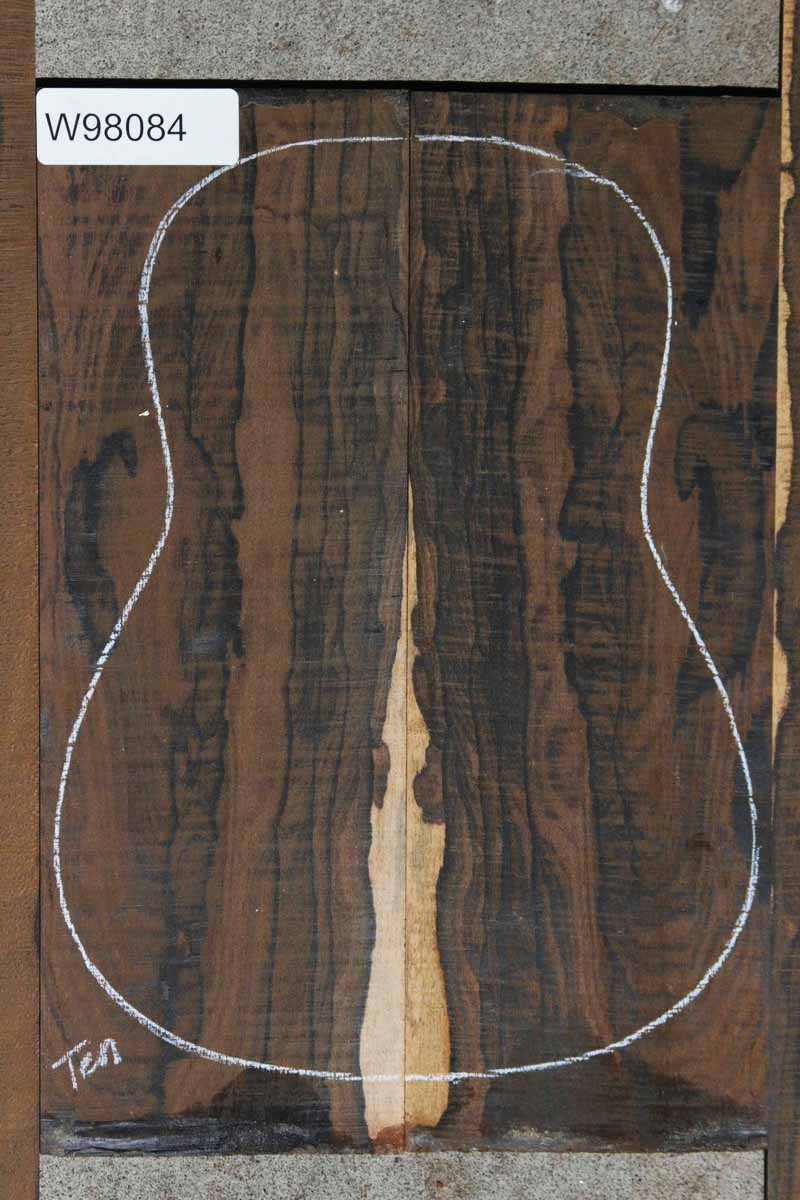 Special Grade Ziricote Tenor Ukulele Set