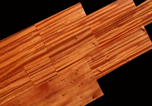 Lustrous Iridescent Sipo