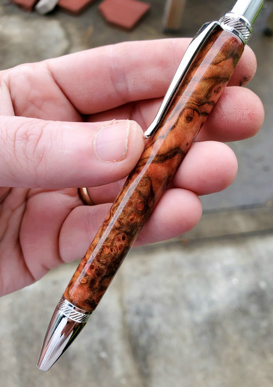 Chechen burl pen