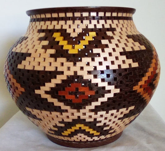 Open Segment 1852 pcs. Tom Lohman design