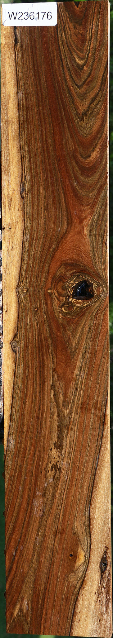 Figured Louro Preto Lumber