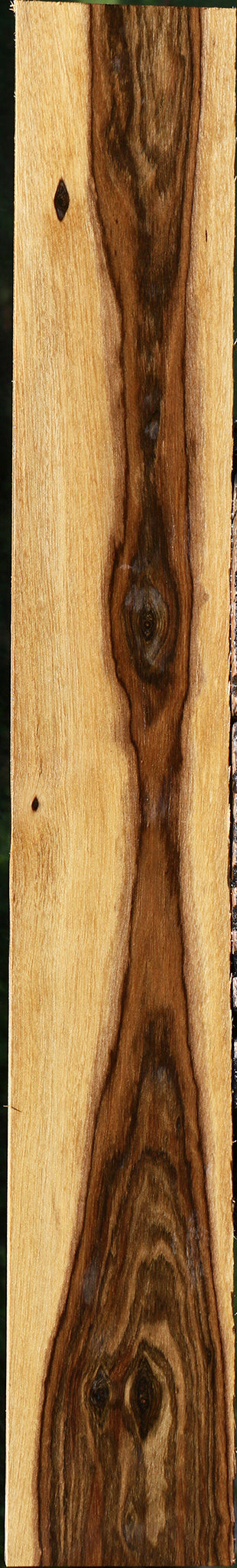 Figured Louro Preto Lumber