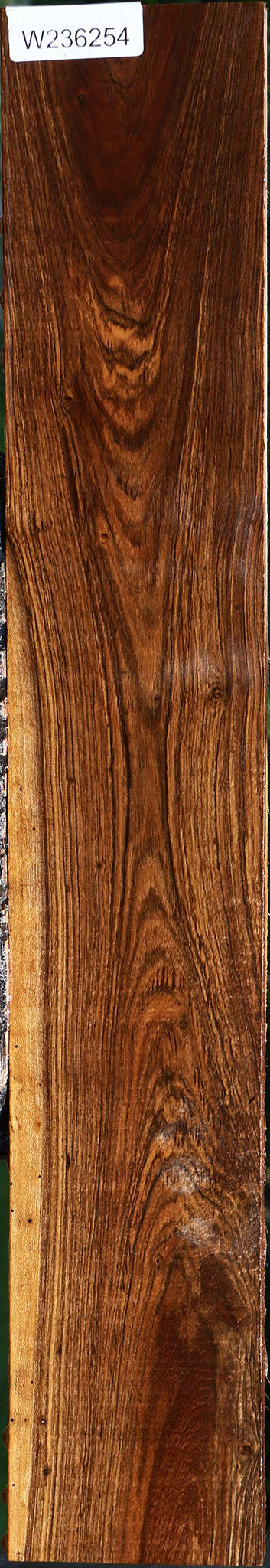 Figured Louro Preto Lumber