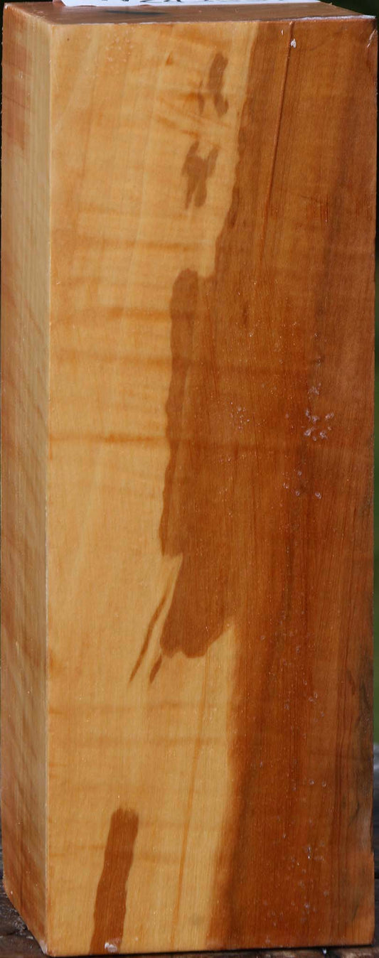 Extra Fancy Swiss Pear Peppermill