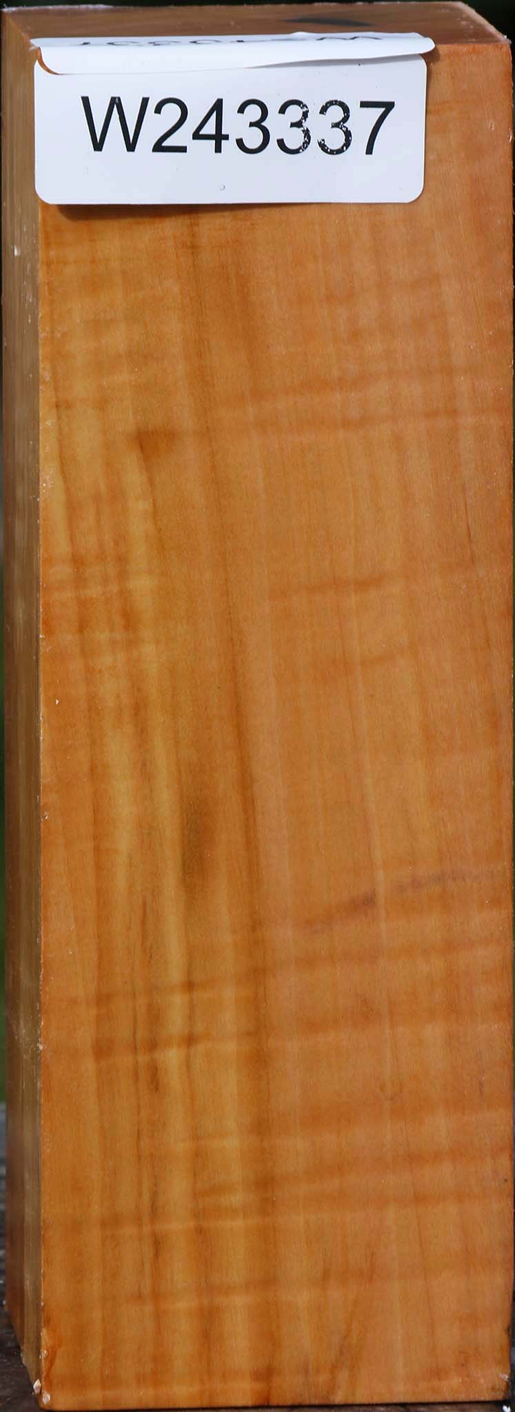 Extra Fancy Swiss Pear Peppermill