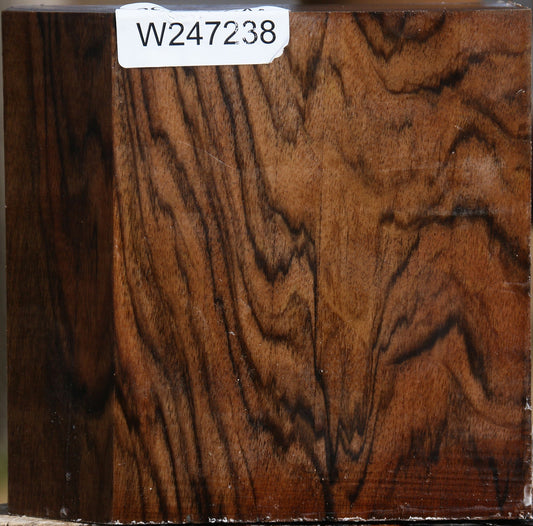 Exhibition English Walnut Bowl Blank