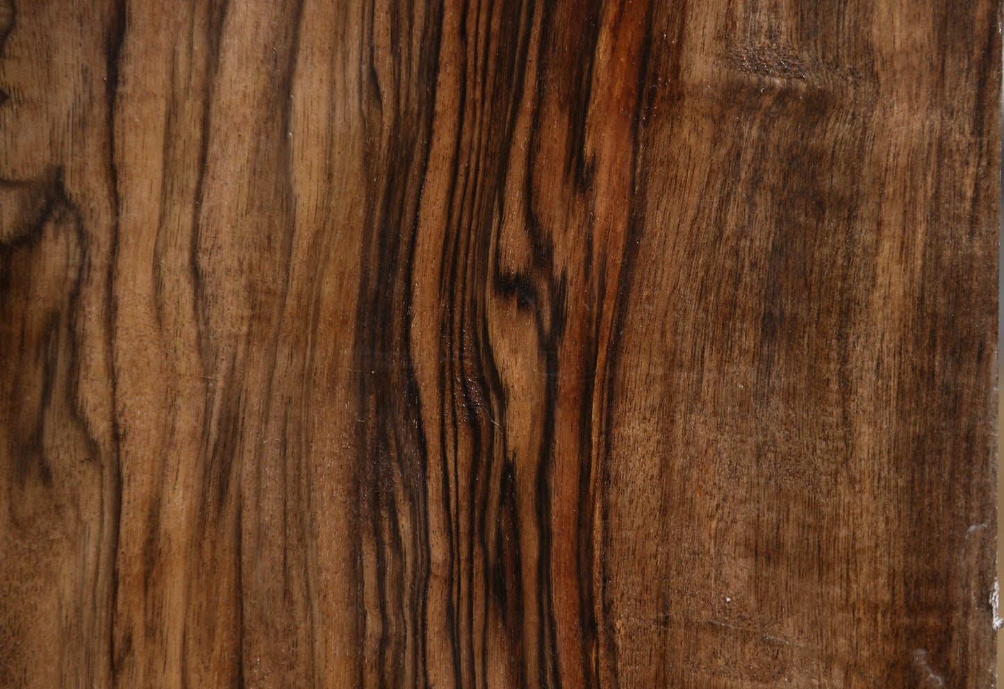 Exhibition English Walnut Bowl Blank