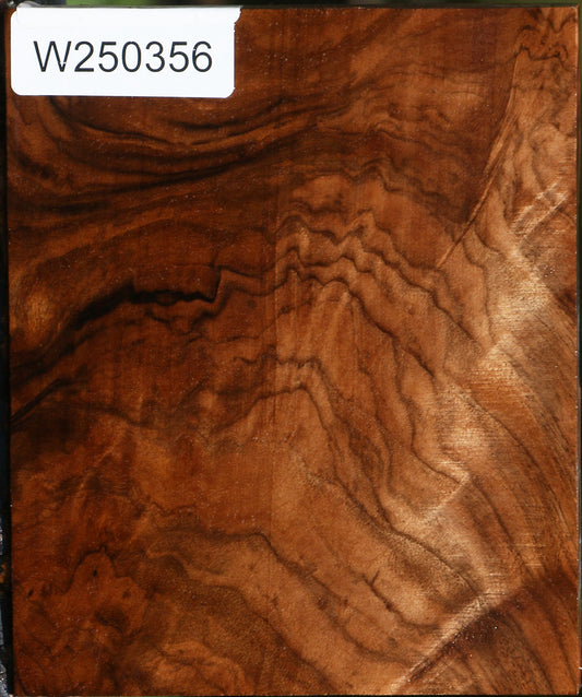 Extra Fancy English Walnut Lumber