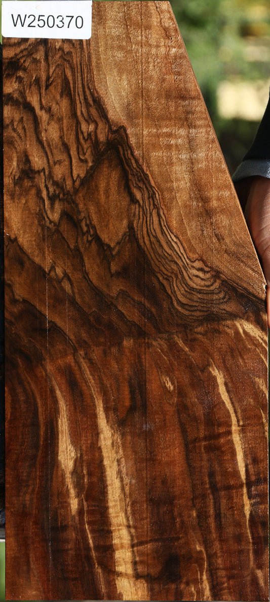 Extra Fancy Grafted English Walnut Lumber