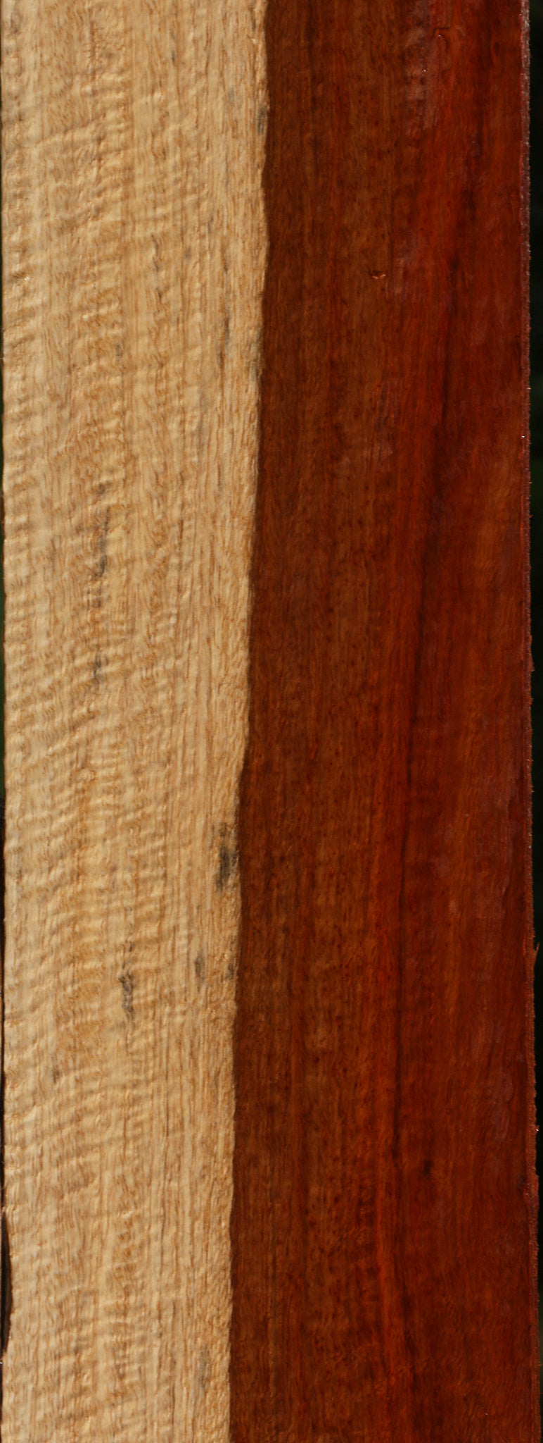 Exhibition Muninga Lumber