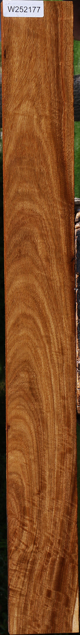 Extra Fancy Muninga Lumber