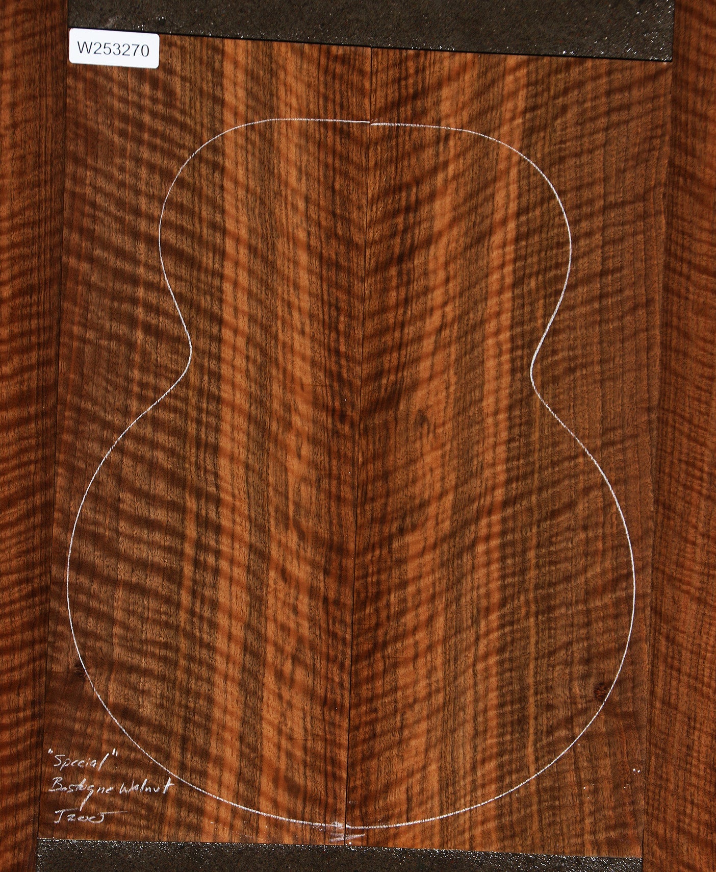 Special Grade Bastogne Walnut Jumbo Guitar Set