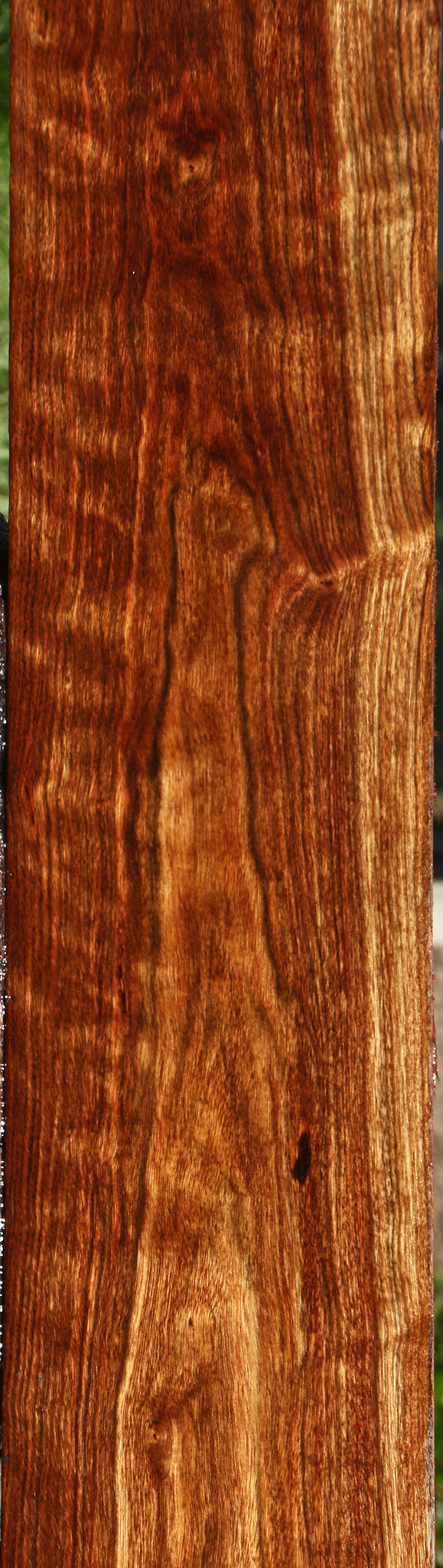 Extra Fancy Chechen Micro Lumber