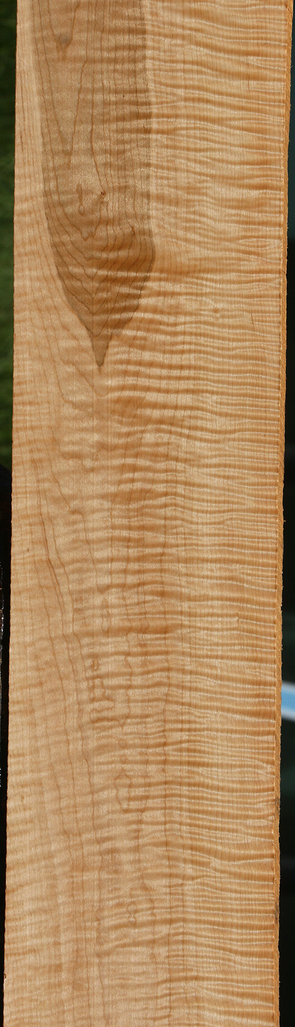 Exhibition Curly Eastern Red Maple Lumber