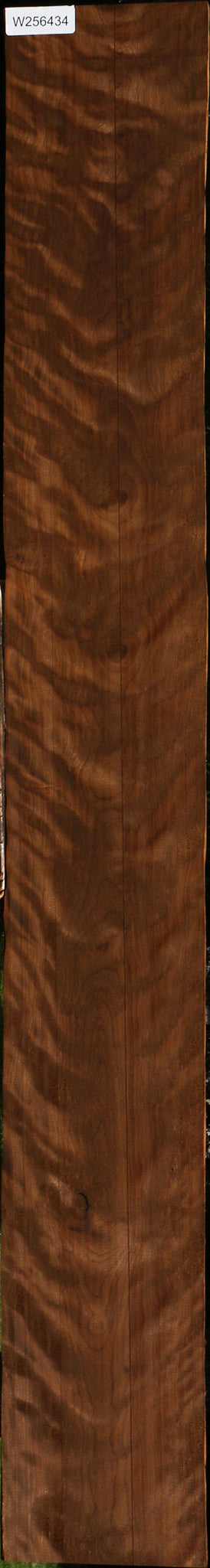 Exhibition Caramelized Birch Lumber