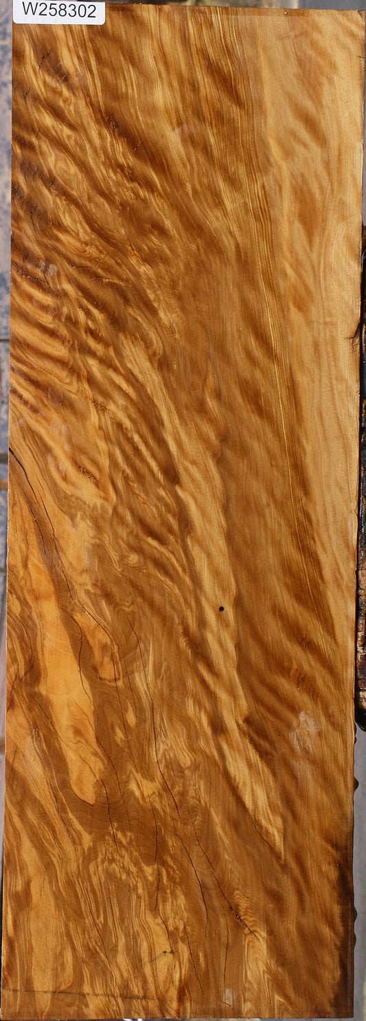 Exhibition Castello Boxwood Lumber