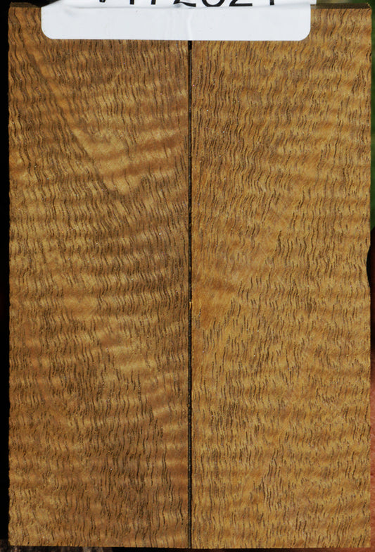 Figured Mirindiba Knife Scales